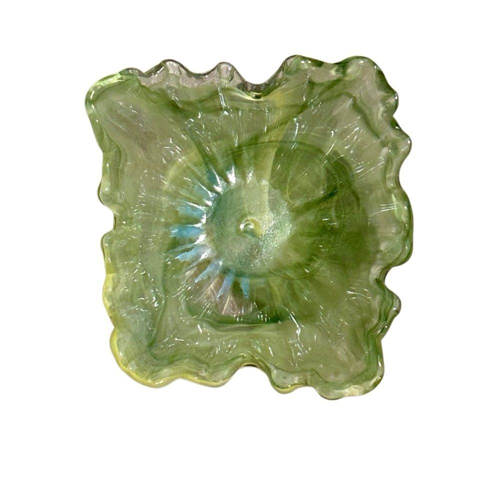 Lavorazione Arte Murano 
Green and Yellow Glass Art Bowl